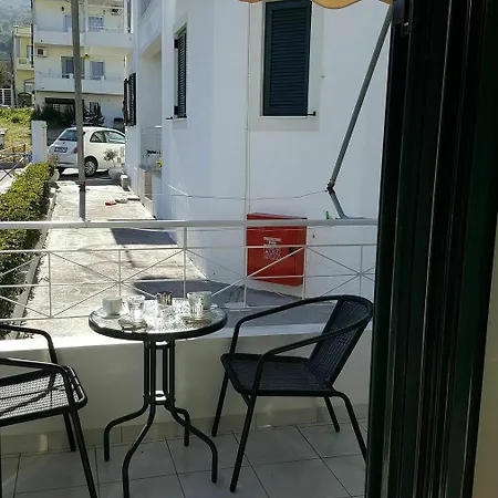 Koukounari *