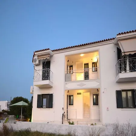 Apartment Koukounari